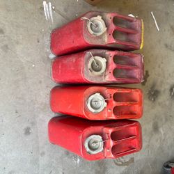4 Vintage Military Jerry Cans (1983 USMC & 1990 US Army)