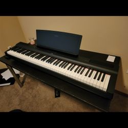 Yahmaha Piano