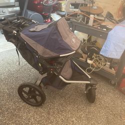 Bob Stroller And Other Baby Things