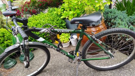 Giant Yukon SE Mountain Bike - Aluminum Frame