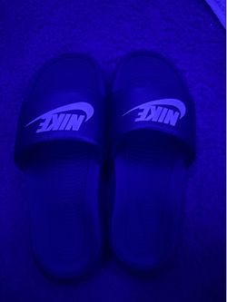 Nike slides