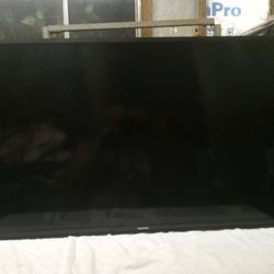 Samsung  40" (UN40KU6290) Smart TV.