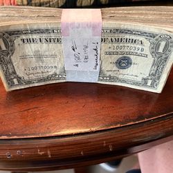 150 - $1 SILVER CERTIFICATES BILLS! TOTALLY UNSEARCHED!  CRISPY STAR NOTE ON TOP! WOW BANK STACK! VOLUME DISCOUNTS SEE DETAILS!