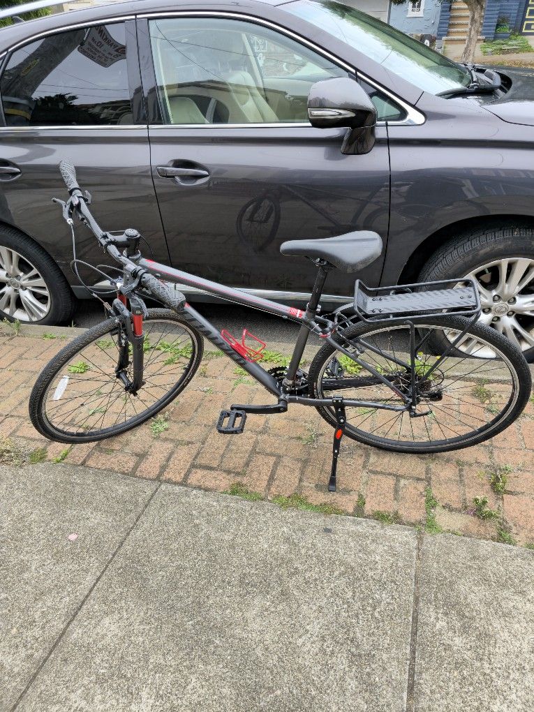 Crosstrail Sports Bicycle 