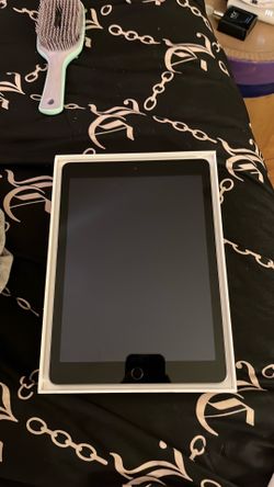 iPad model A1822