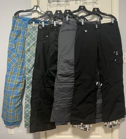 Ladies XL To L Ski Or Snowboard Pants $90 Each