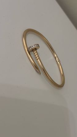 Gold bracelet