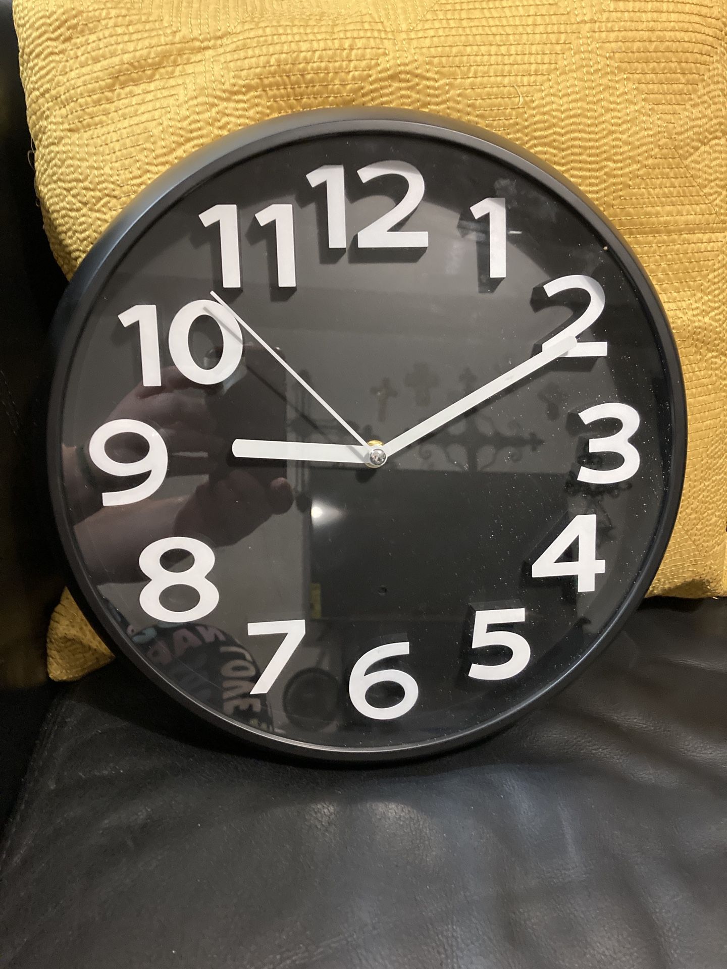 Wall Clock ( nanny camera)