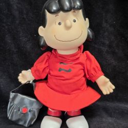 Vintage Applause Lucy Van Pelt Peanuts Doll