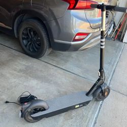 OKAI Electric scooter 