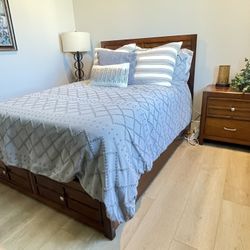 Full-size Bedroom Set 