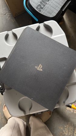 Sony PS4 Slim Black – $50 Firm