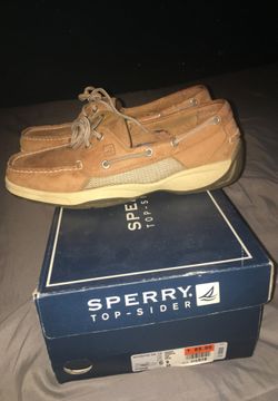 Sperrys Size 9 with box
