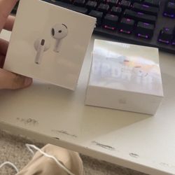 AirPods (4th Generation) with Active Noise Cancellation Original Apple Brand