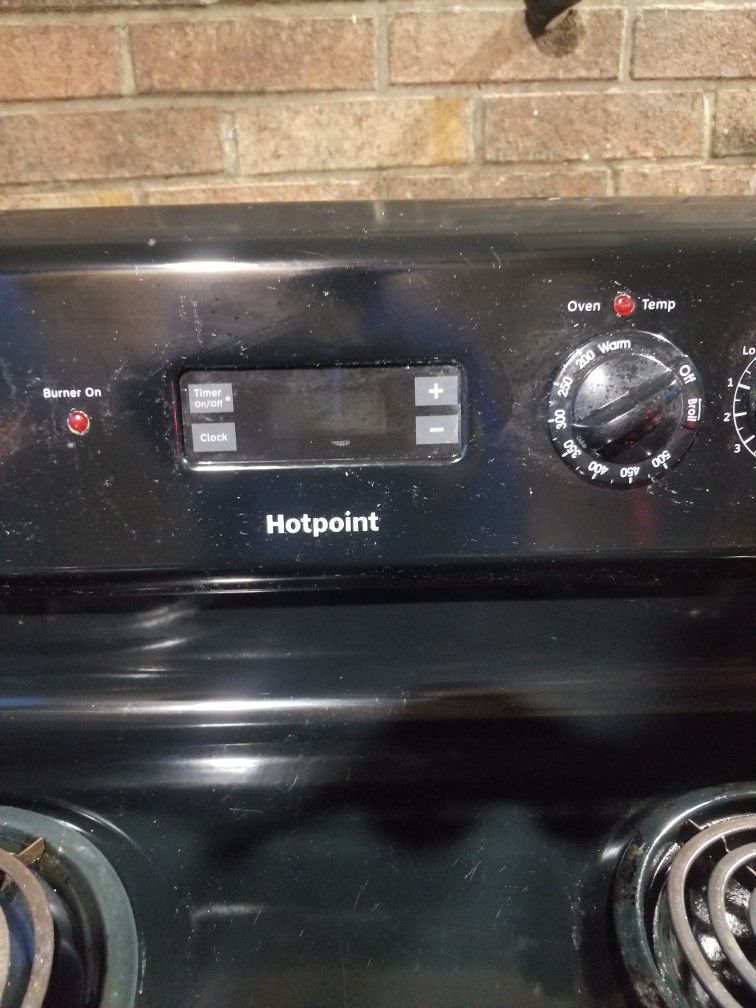  stove electric Name brand hot point Works like a charm