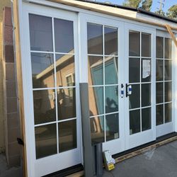 Sliding Door