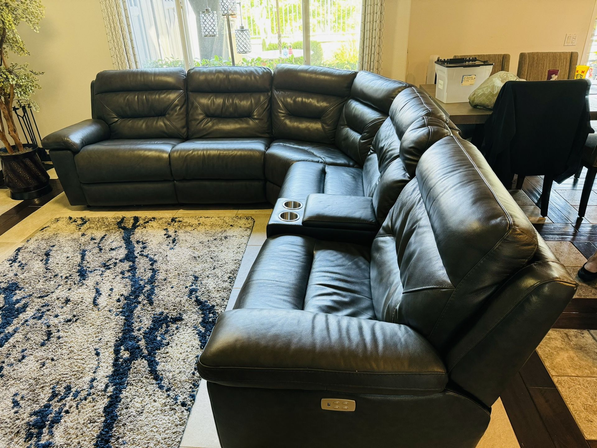 Jerome’s Top Grain Genuine Leather 6 Piece Sectional