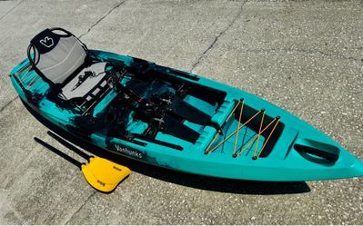 Vanhunks Mahi pedal fishing kayak