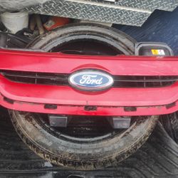Ford Fiesta Grill
