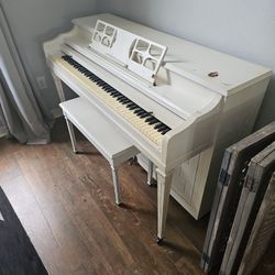 Piano, Upright 