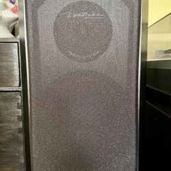 Bookshelf Speakers - Bic Venturi