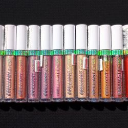 (12x) NEW - L’Oreal Paris Brilliant Eyes Shimmer Liquid Eyeshadow Makeups