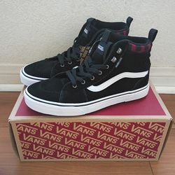Vans multiple sizes read below