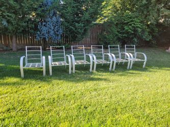 Patio set of 6 chairs
