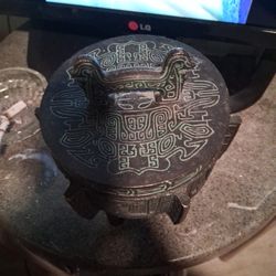 Vintage Chinese Ice Bucket