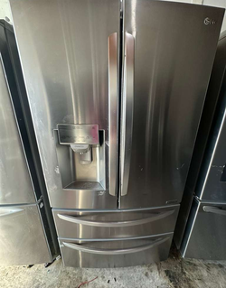 LG Stainless French Door Refrigerator w/ Dual Freezer Drawers