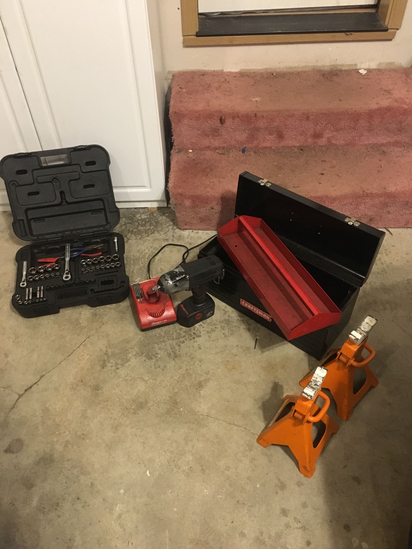 Used craftsman, snap on and other miscellaneous tools