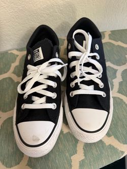 Converse Chuck Taylor All Star Low Top Sneakers