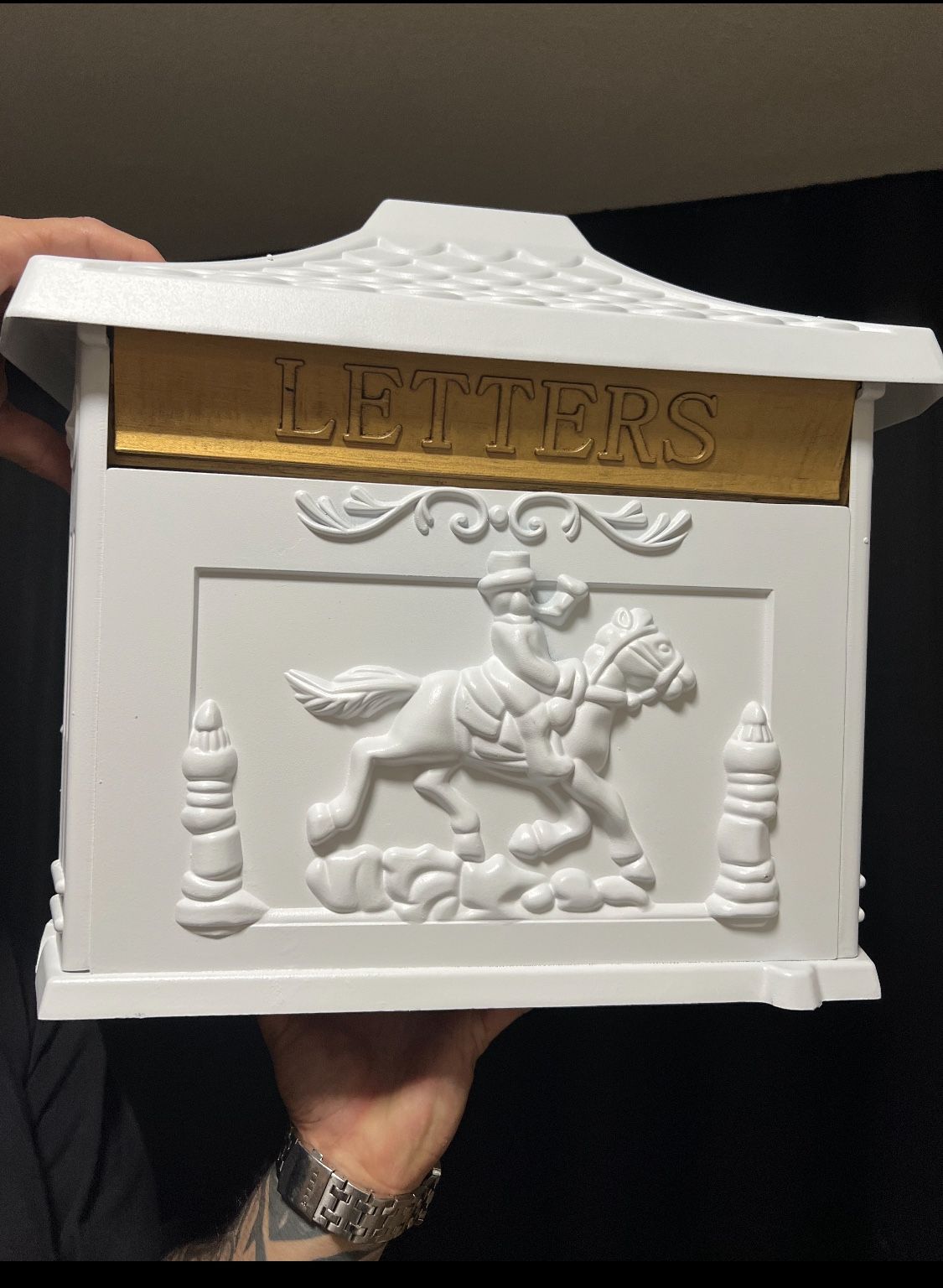 Giantex Cast Aluminum Mailbox with Post