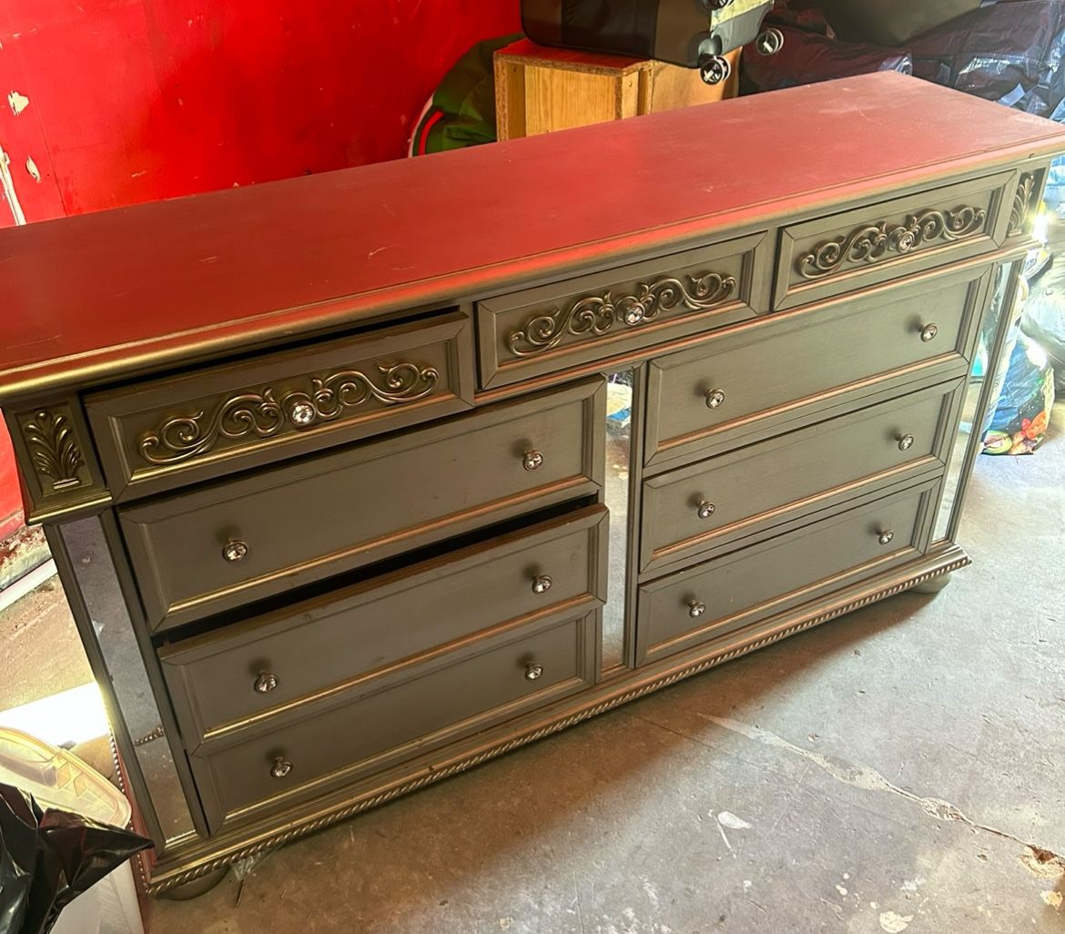 King Size Head Board And Foot Rail, With Dresser And Mirror 