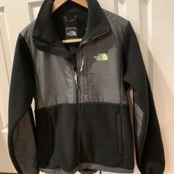 North Face Woman’s Coat L-size