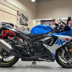 2023 SUZUKI GSXR 600