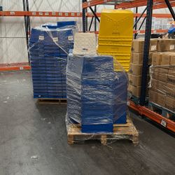 Totes $9 Each Or Best Offer 