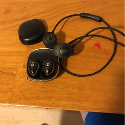 Ray con Wireless Headphones And Bose Wireless Headphones 