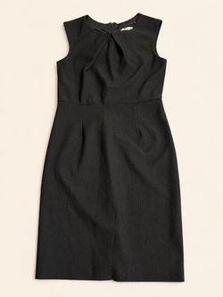 Black Sleeveless Sheath Dress (M)