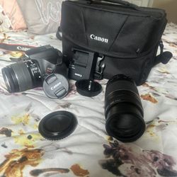Canon EOS T7 DSLR Camera Kit