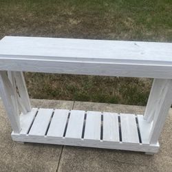 Console Table Entry Table 