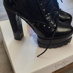 Jessica Simpson Women's Black Studded Bootie Heels Size 8 1/2