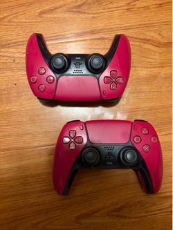 PS5 controllers