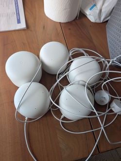 Google Nest Router and four points - WiFi