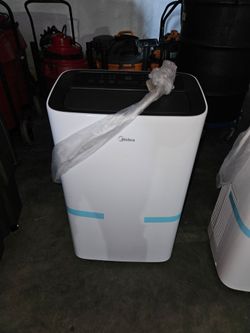 Midea 8,000 BTU Smart Portable Air Conditioner for Rooms up to 350 Sq. Ft. with Remote, 3 Speeds, Dual Filter, Wi-Fi in White