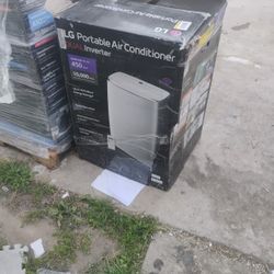 New 10,000 BTU Stand Up Air Conditioner