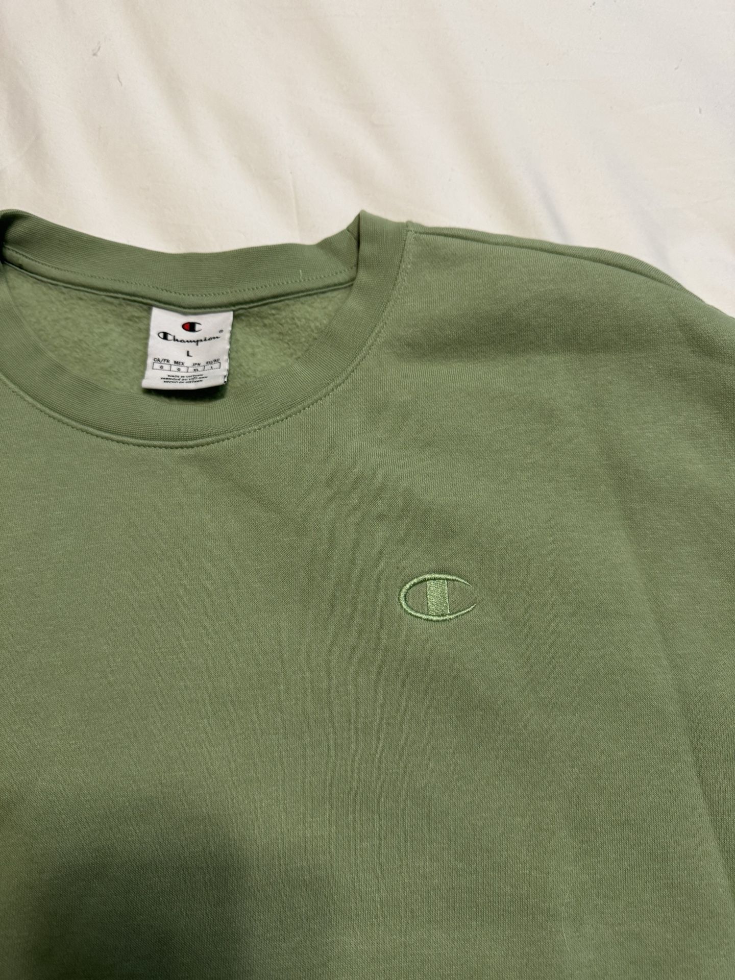 Champion CrewNeck
