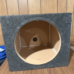 Single 12” Sealed Subwoofer Enclosure. 