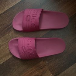 Gucci Slides 