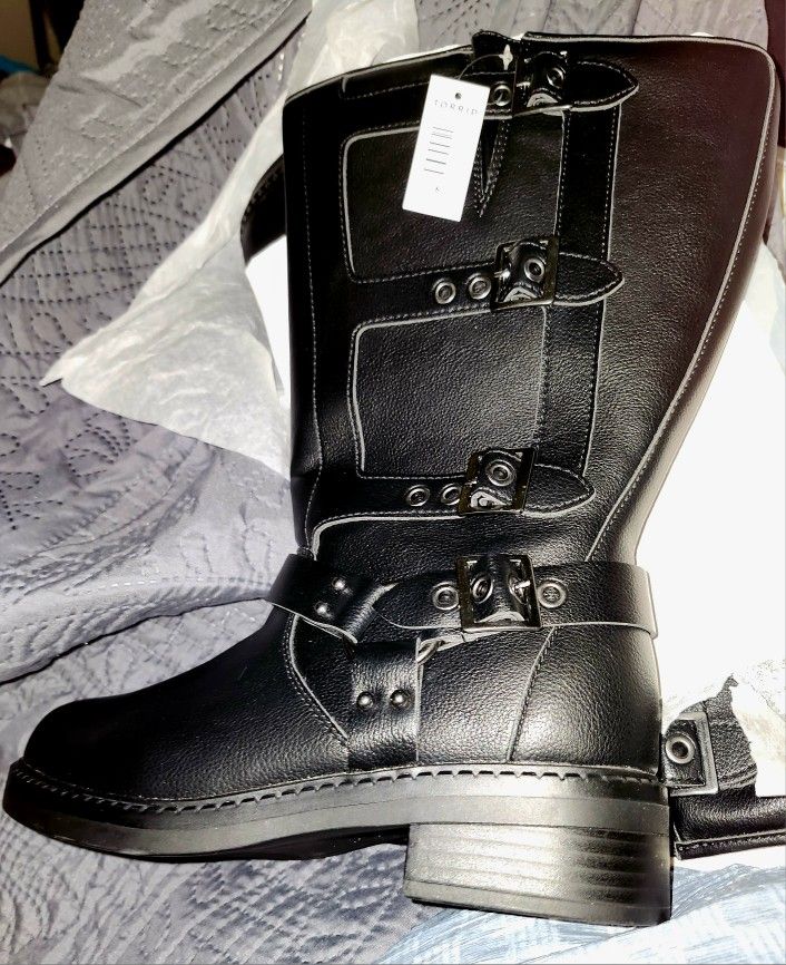 Brand New With Tags Torrid Boots 30.00